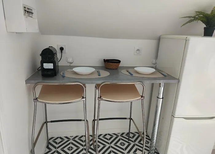 Les Lofts De Provins: 6 Апартаменты Провен